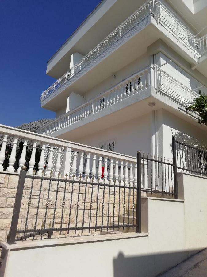 Apartment Villa Bajna Живогошче Экстерьер фото