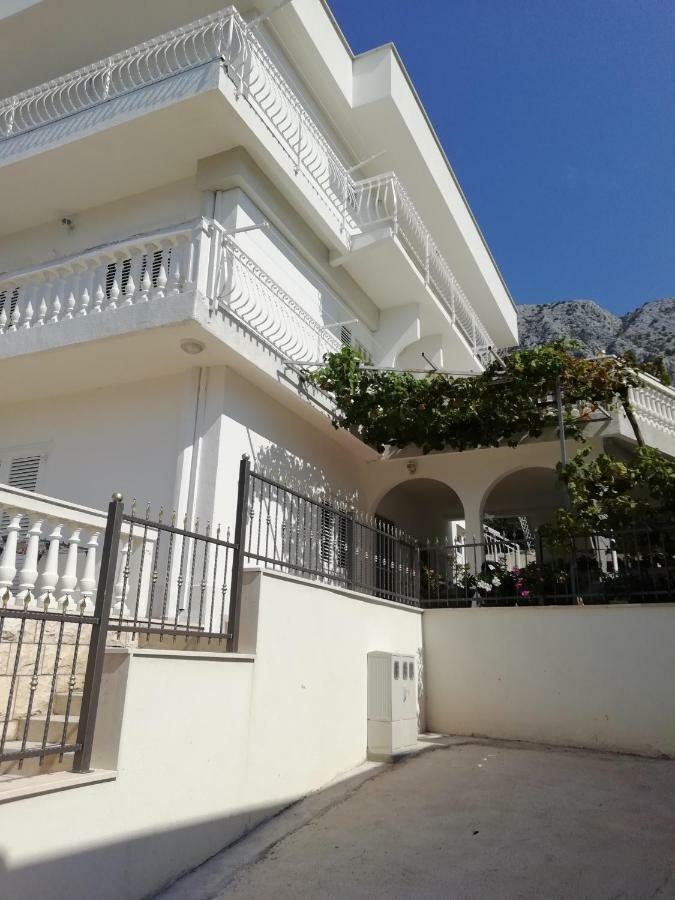 Apartment Villa Bajna Живогошче Экстерьер фото